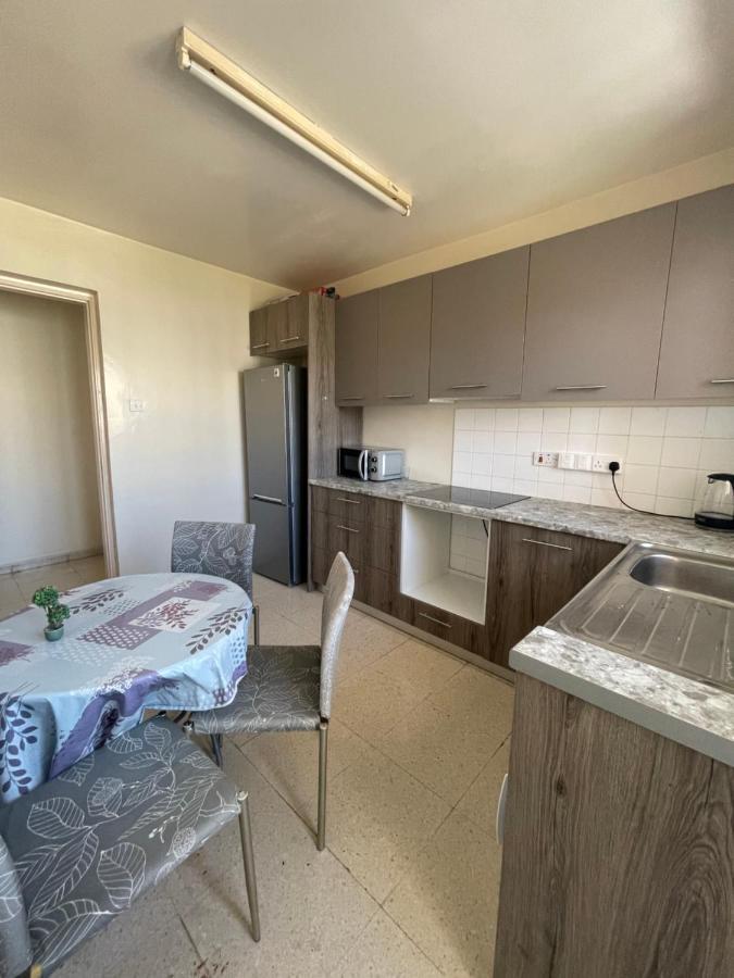 Ptolemaidos Cosy Family Apartment Larnaca Esterno foto
