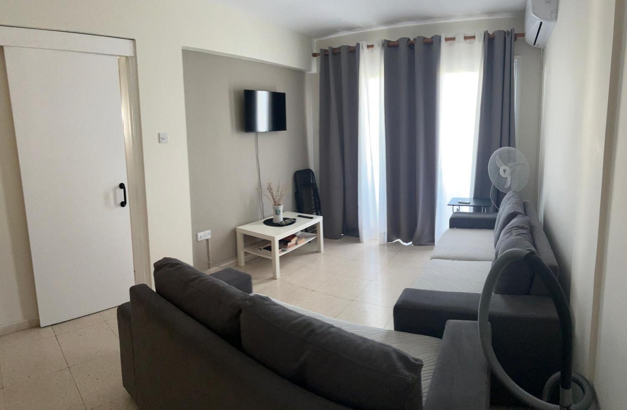 Ptolemaidos Cosy Family Apartment Larnaca Esterno foto